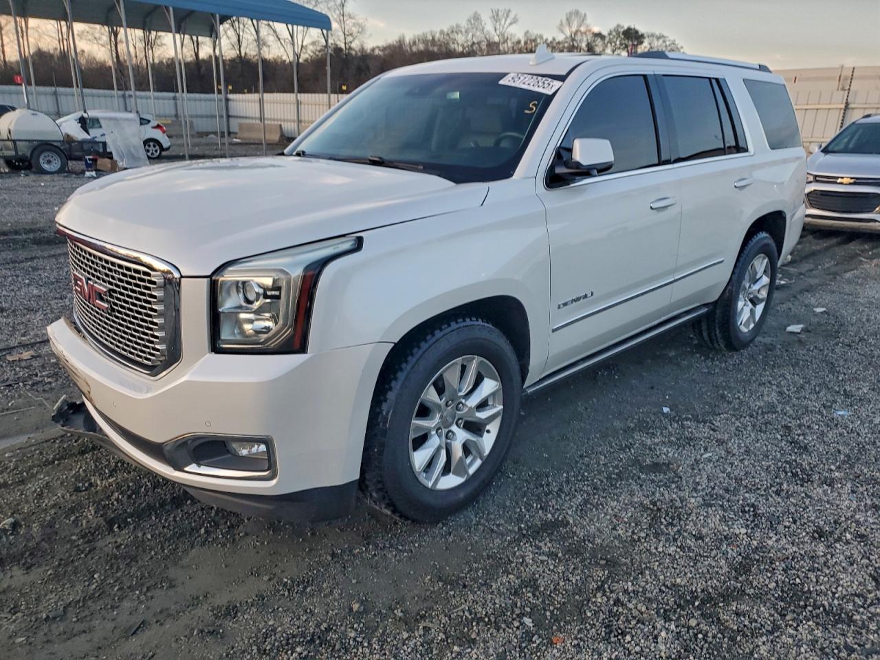 2016 GMC Yukon