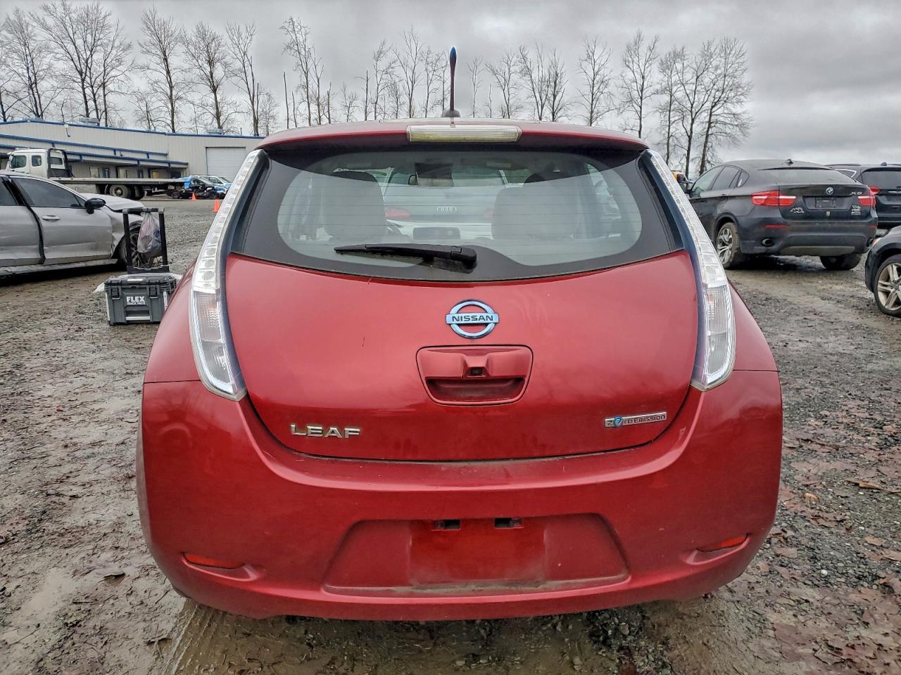 2012 NISSAN LEAF