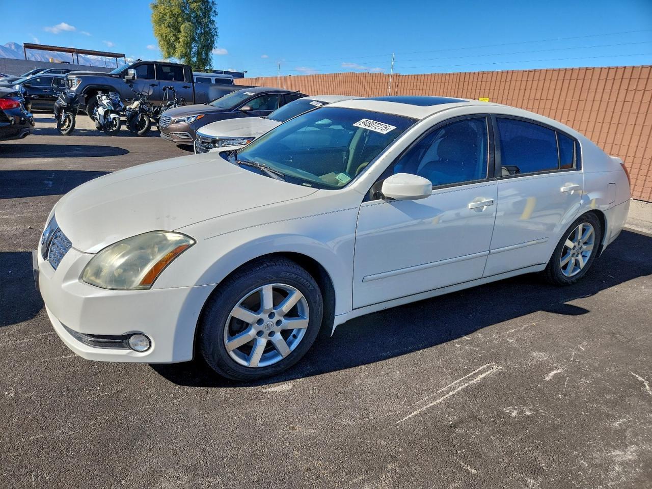 2005 NISSAN Maxima