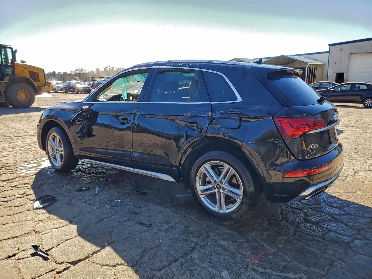 2022 AUDI Q5