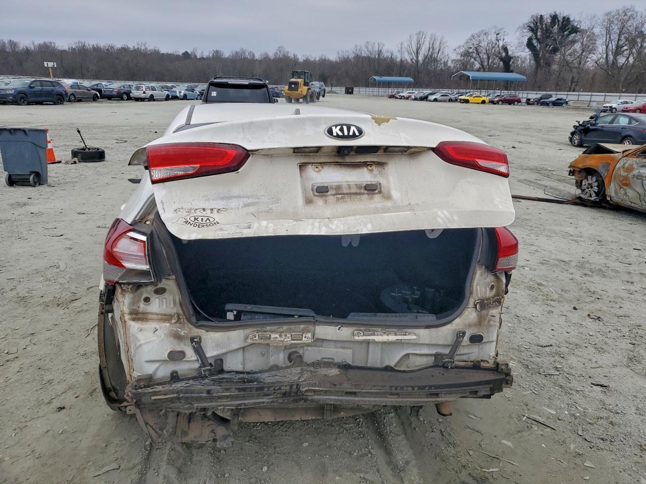 2017 KIA FORTE