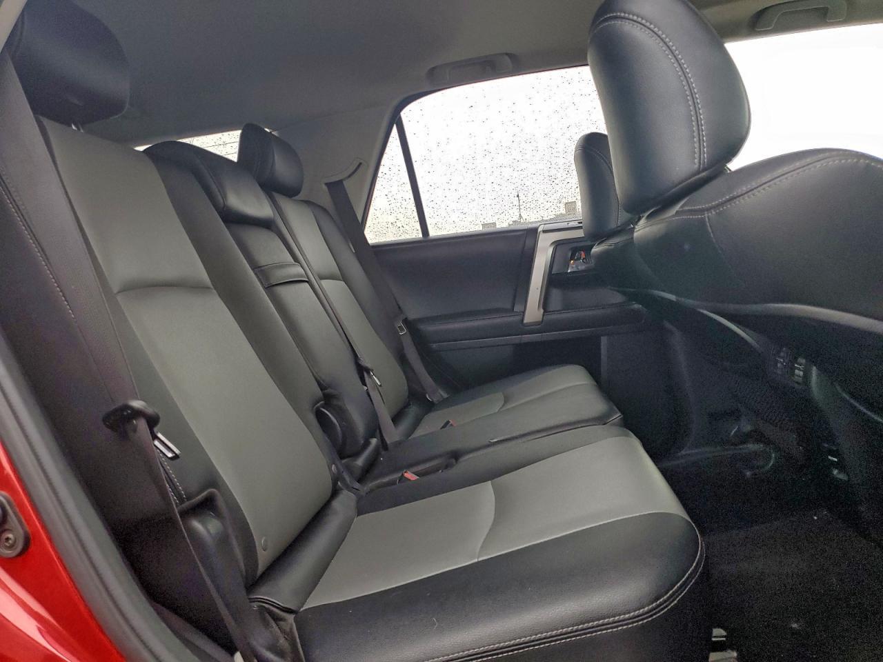 2017 TOYOTA 4Runner