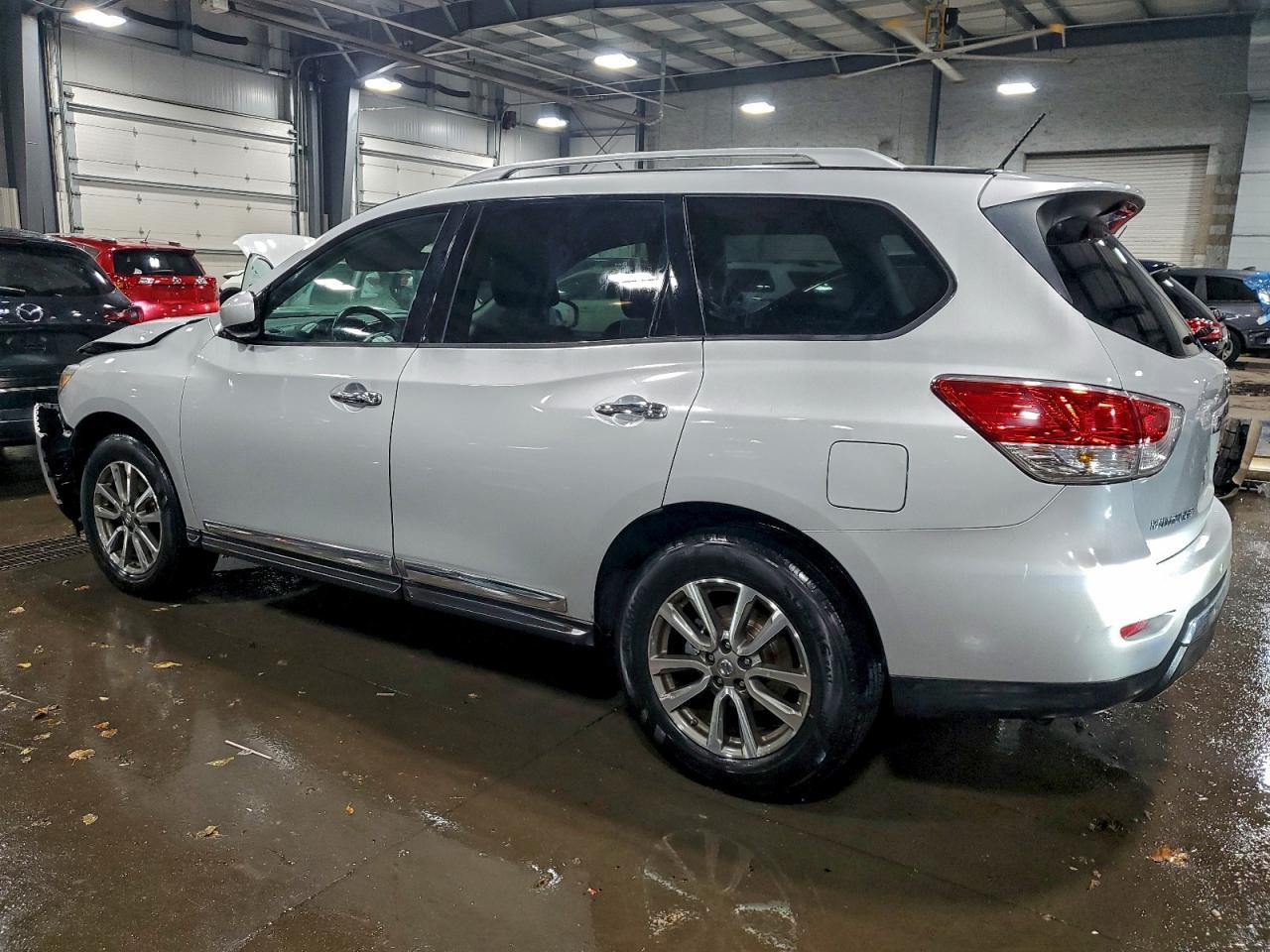 2013 NISSAN PATHFINDER