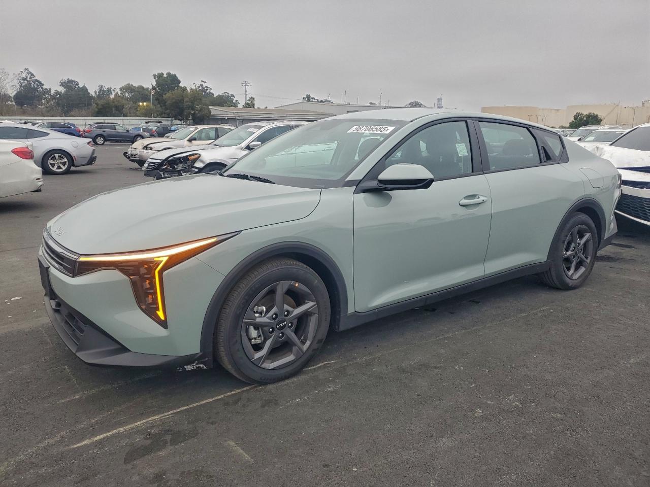 2025 KIA K4