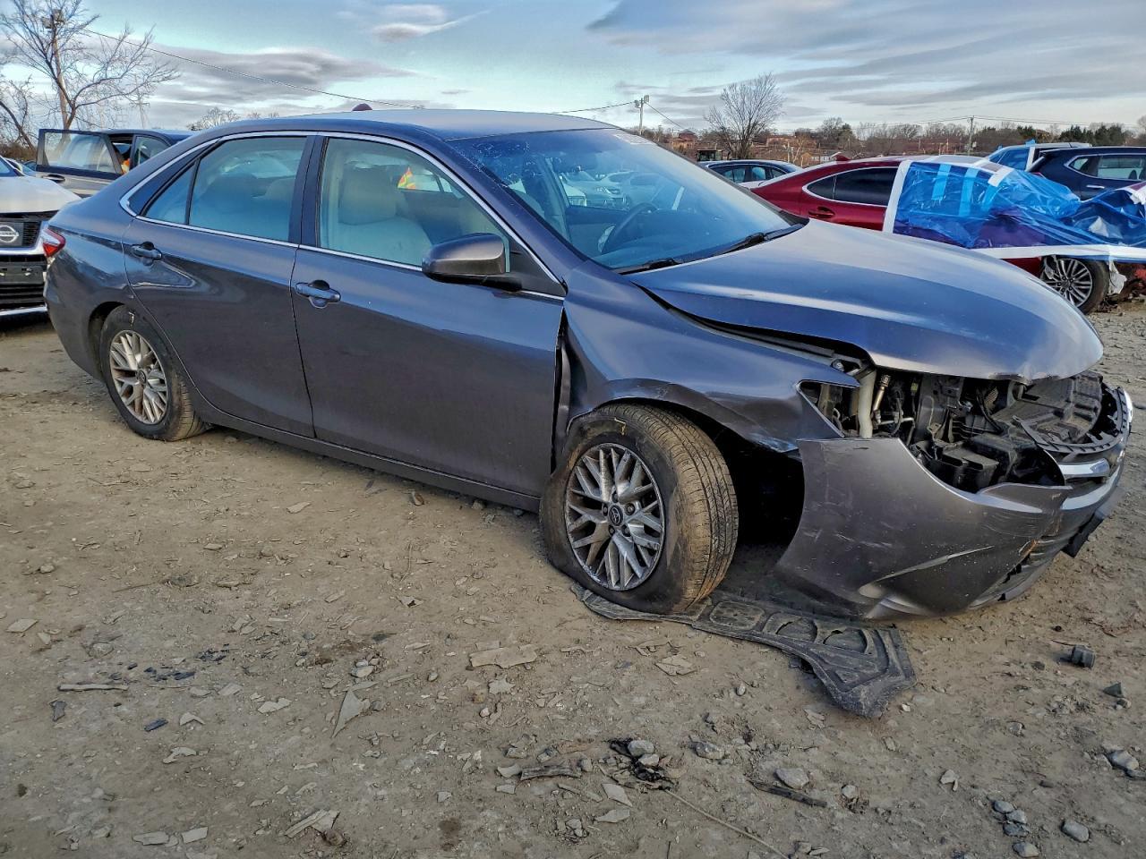 2017 TOYOTA CAMRY