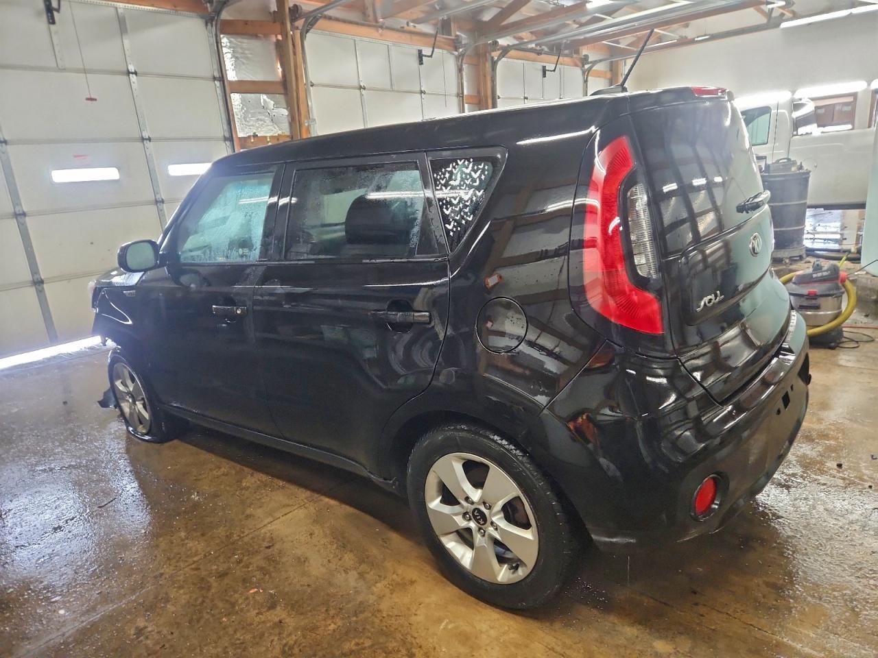 2017 KIA SOUL