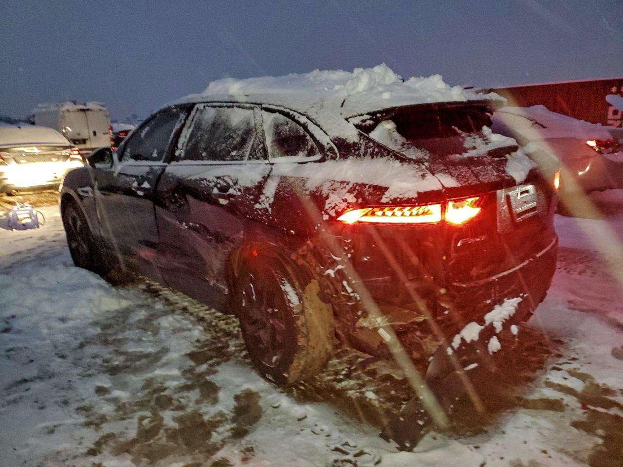 2018 JAGUAR F-Pace
