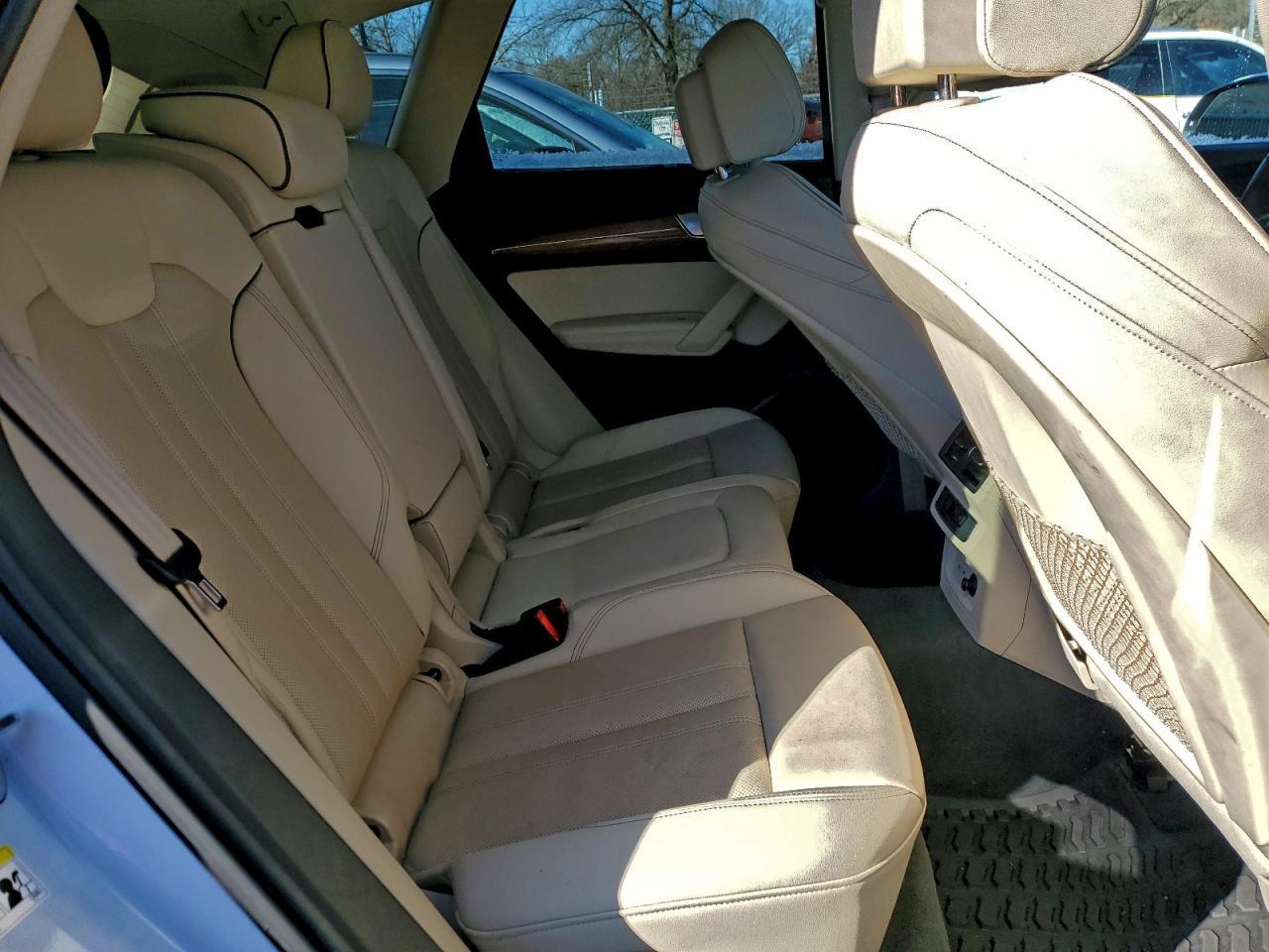 2023 AUDI Q5