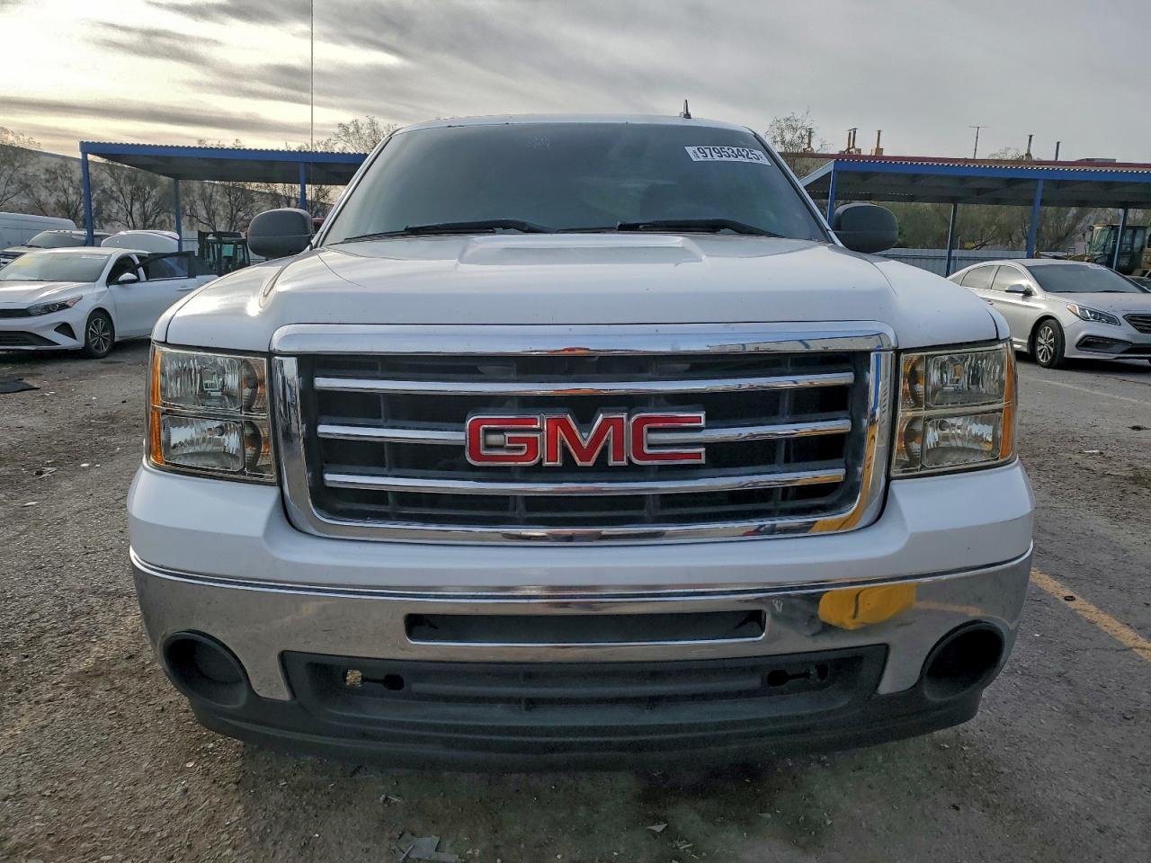 2013 GMC Sierra