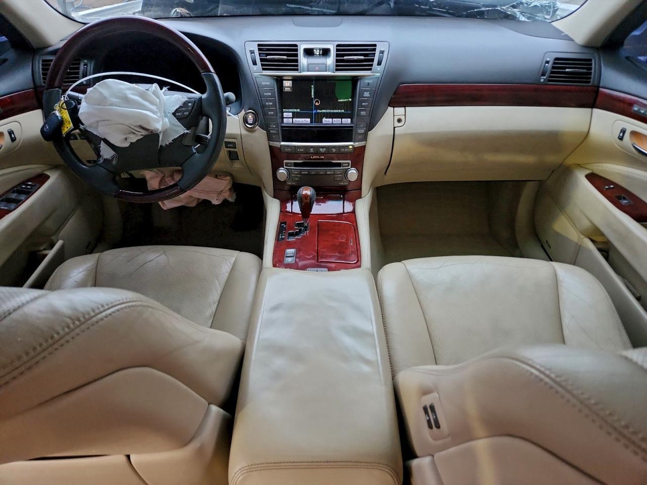 2010 LEXUS LS 460