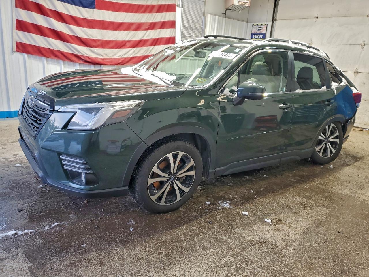 2023 SUBARU FORESTER