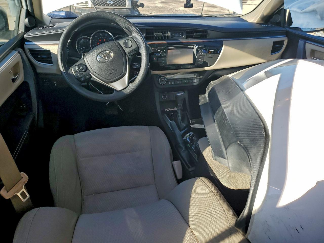 2015 TOYOTA COROLLA