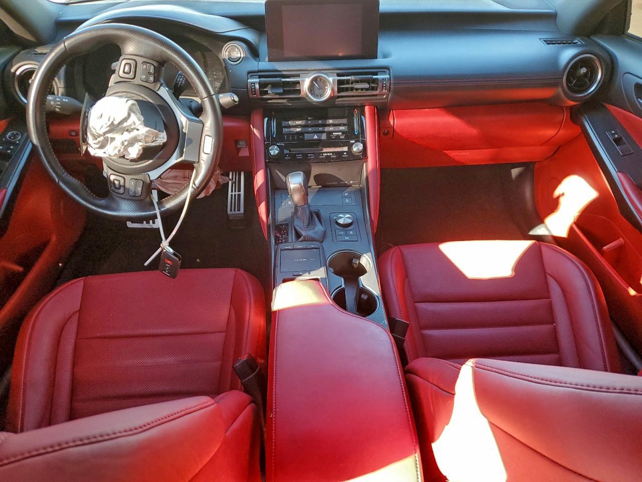 2021 LEXUS IS 350