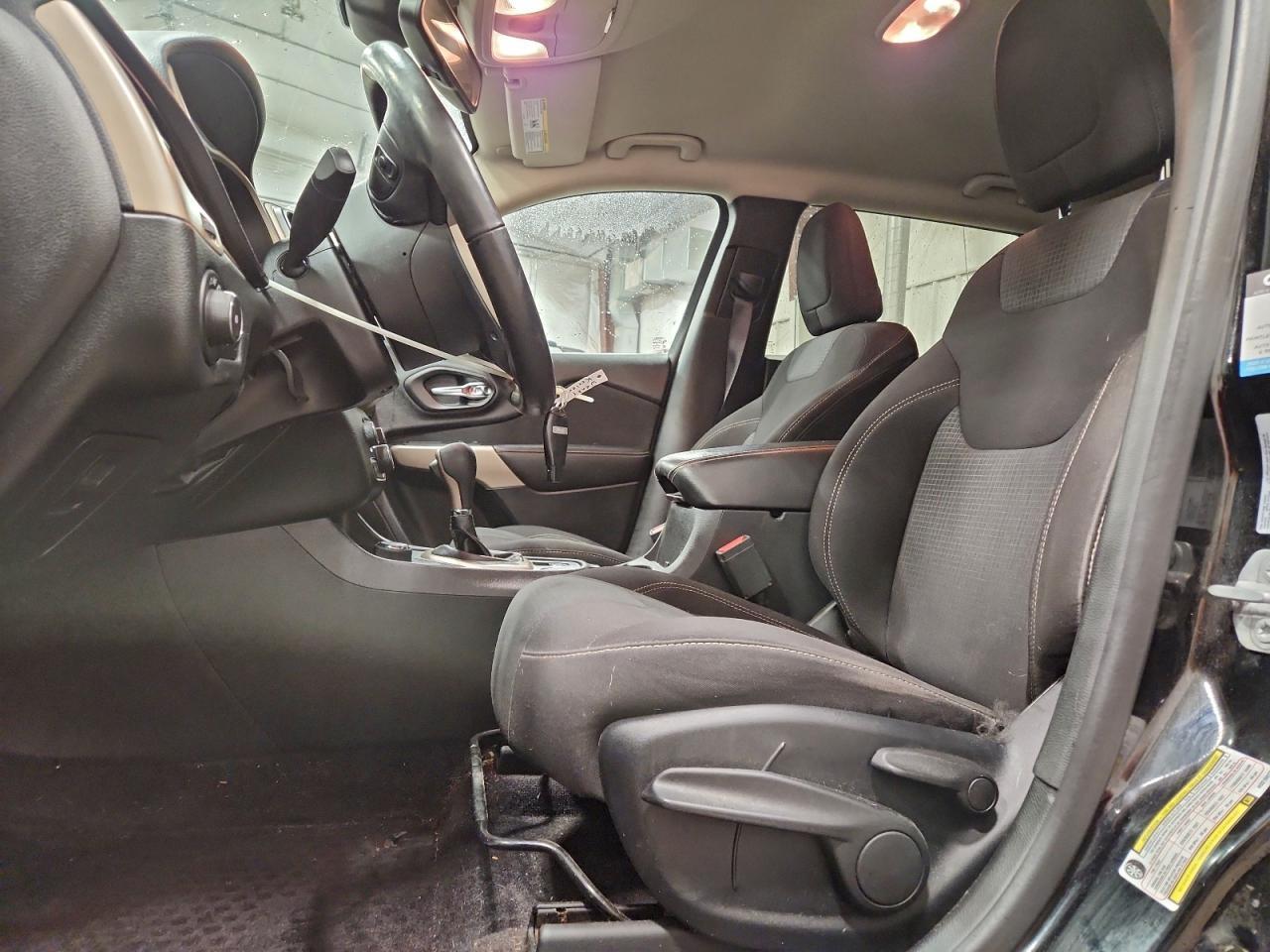2017 JEEP CHEROKEE