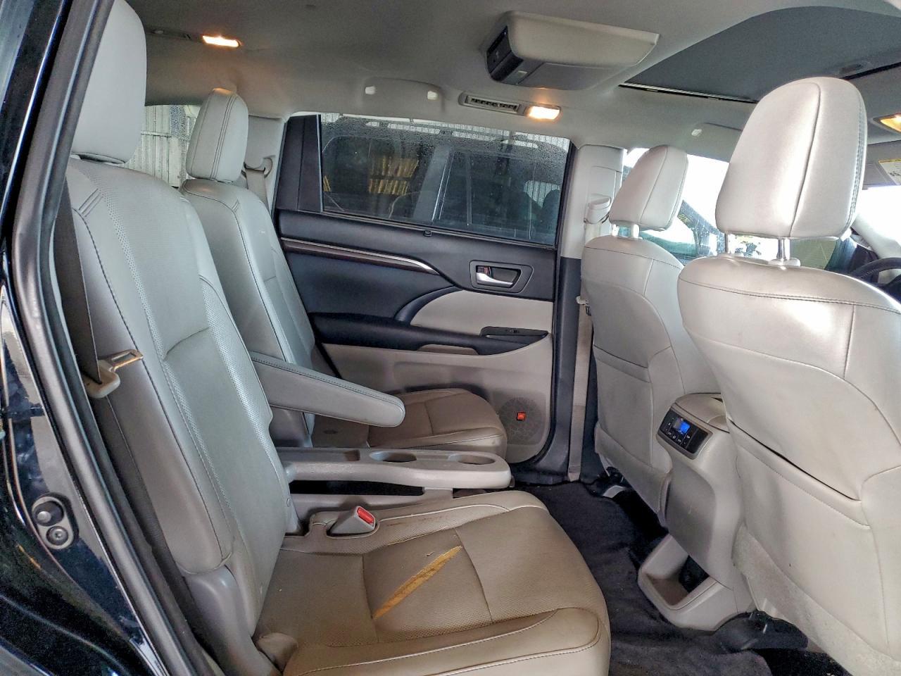 2014 TOYOTA HIGHLANDER