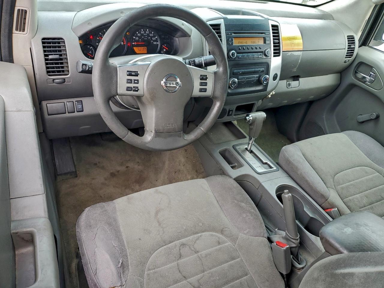 2014 NISSAN Frontier