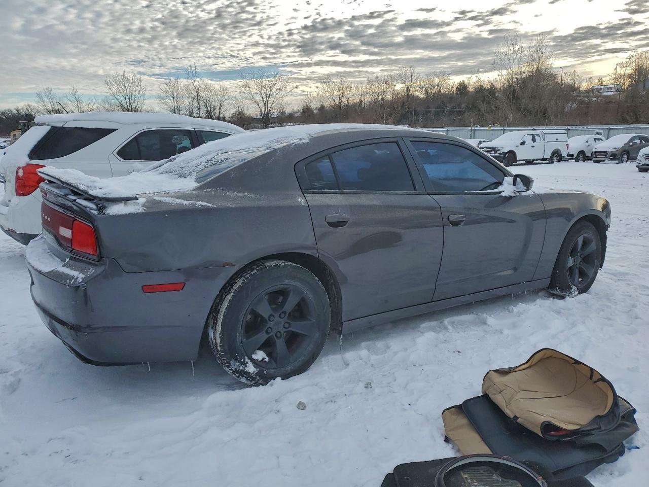 2013 DODGE CHARGER