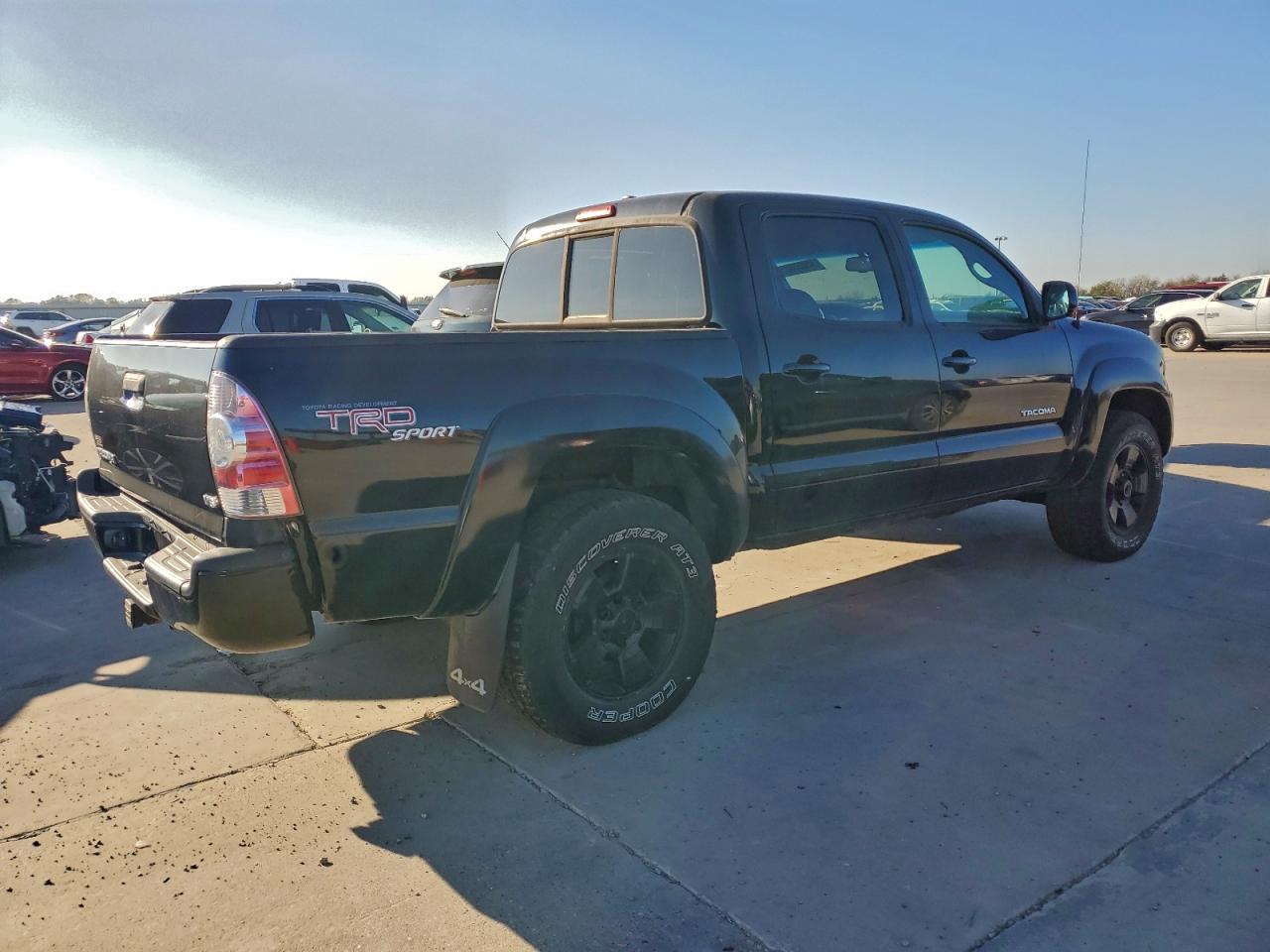 2011 TOYOTA TACOMA