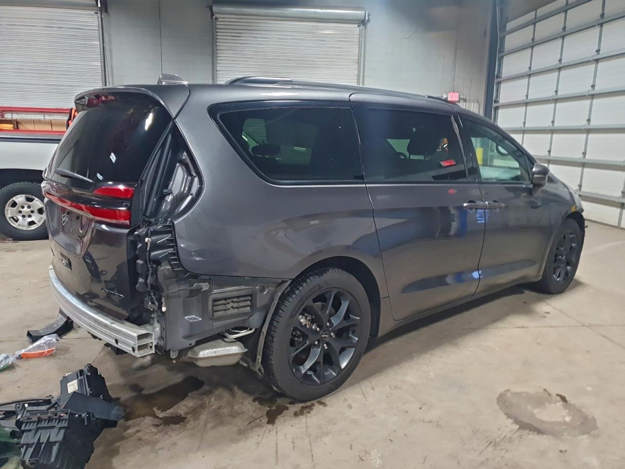 2022 CHRYSLER Pacifica