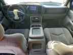 2004 CHEVROLET Suburban