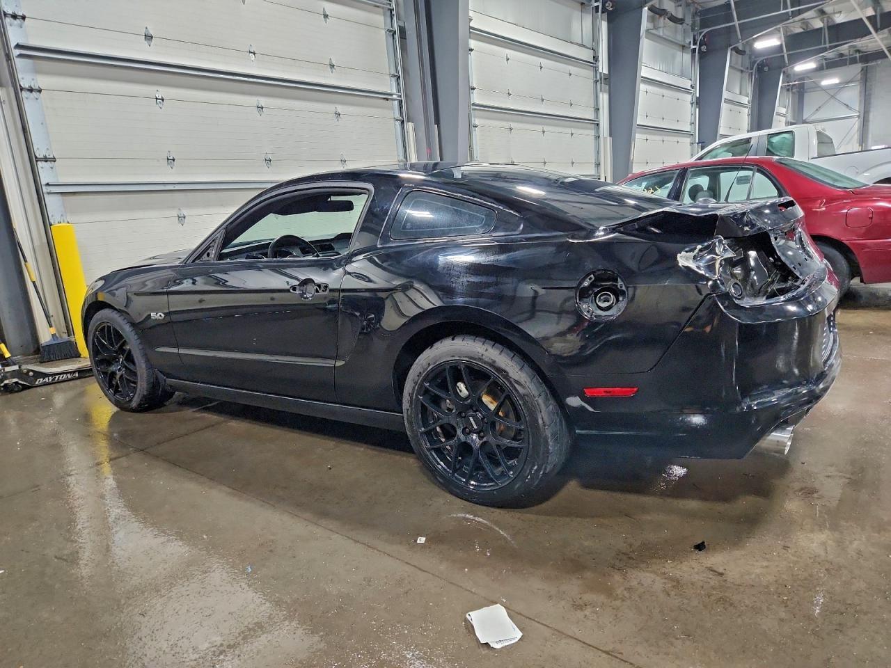 2013 FORD MUSTANG