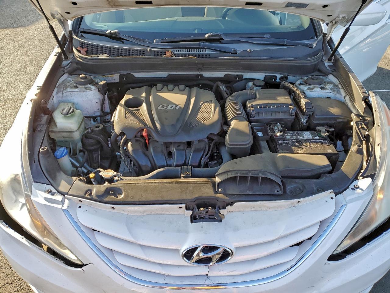 2011 HYUNDAI SONATA