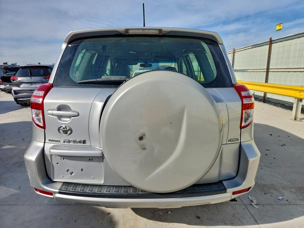 2009 TOYOTA RAV4