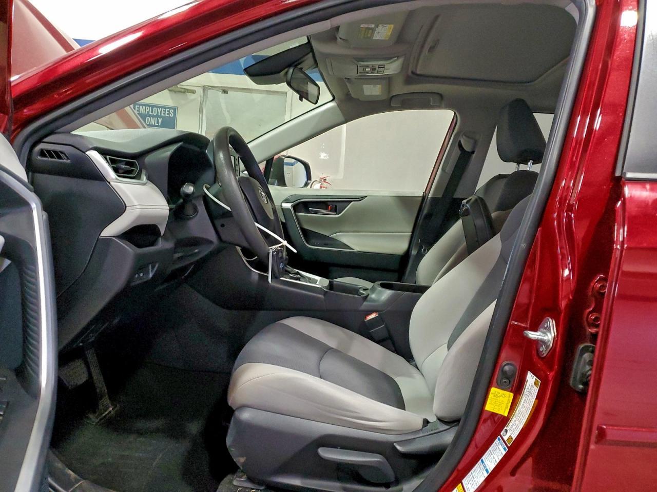 2019 TOYOTA RAV4