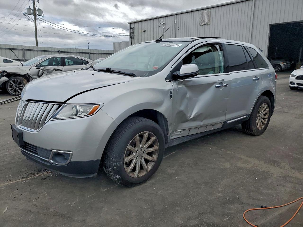 2013 LINCOLN MKX