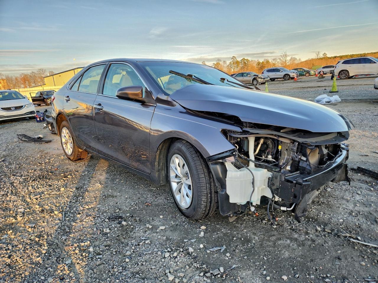 2015 TOYOTA CAMRY