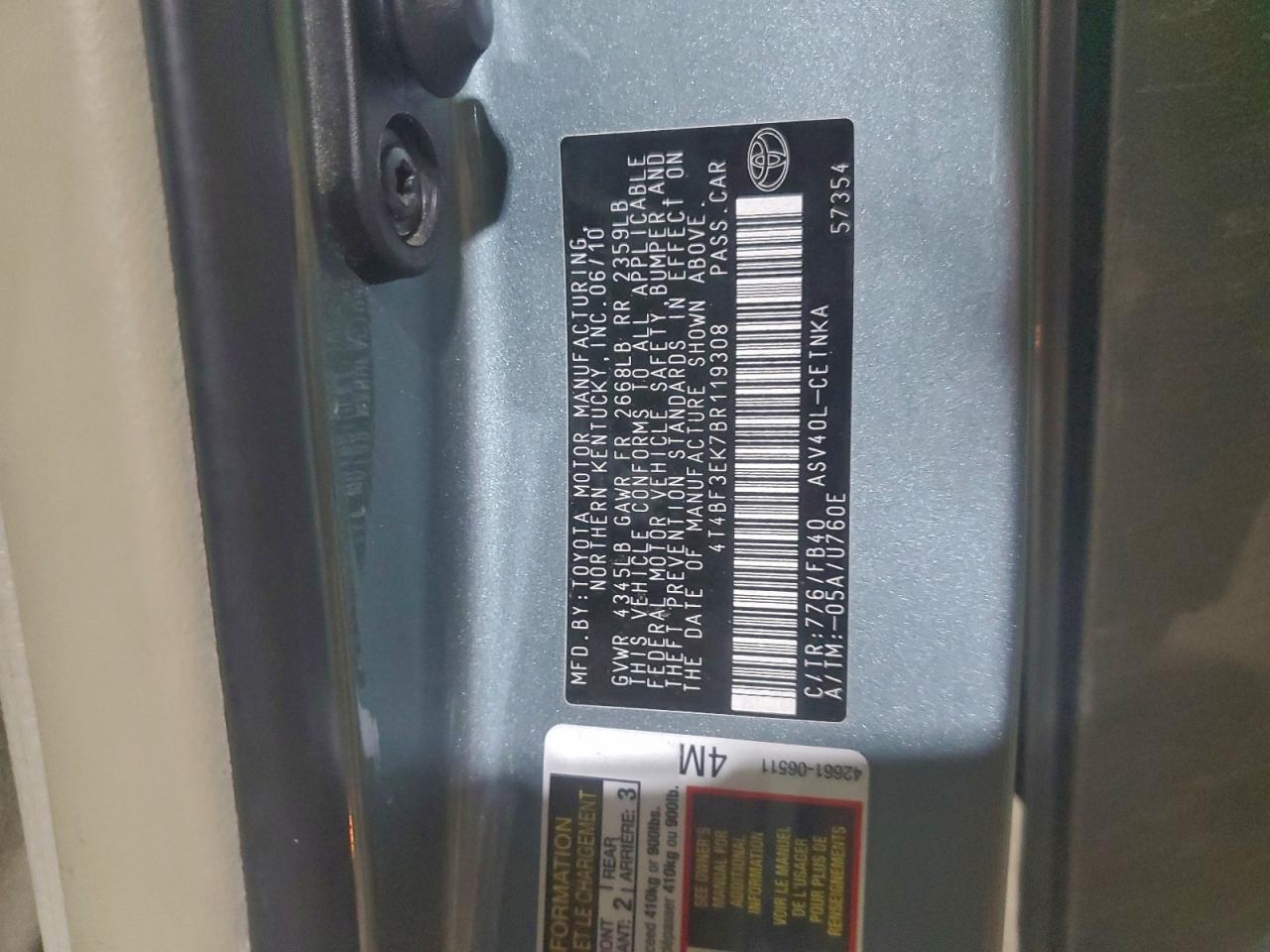 2011 TOYOTA CAMRY