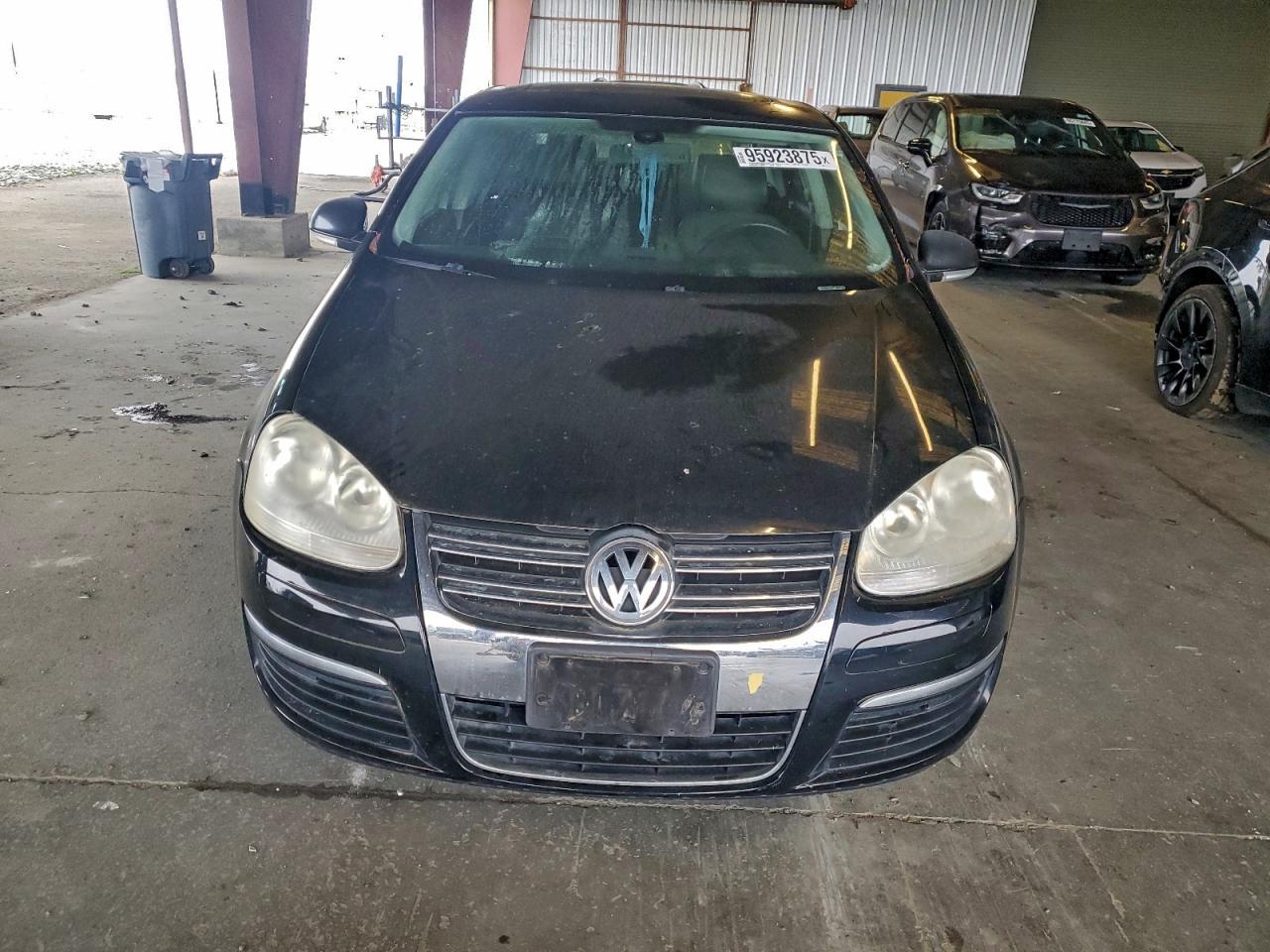 2005 VOLKSWAGEN JETTA