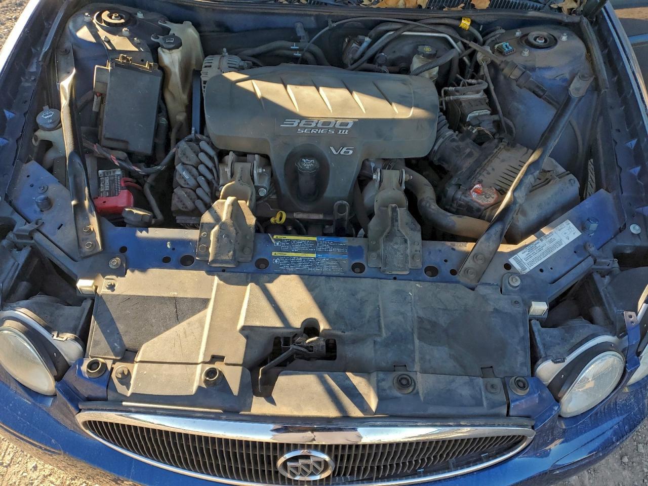 2005 BUICK LACROSSE