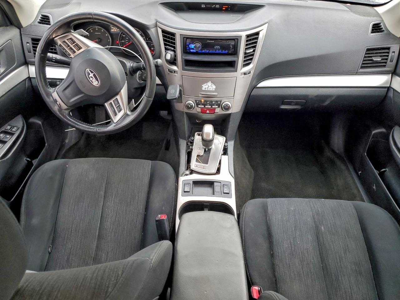 2013 SUBARU Legacy