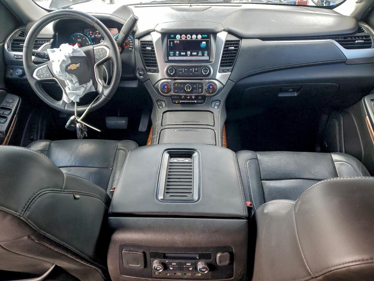 2017 CHEVROLET Suburban