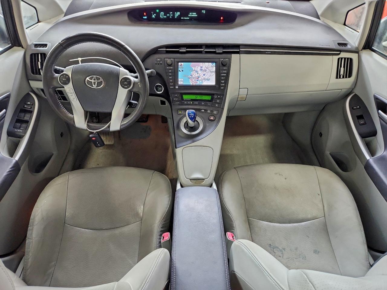 2010 TOYOTA PRIUS