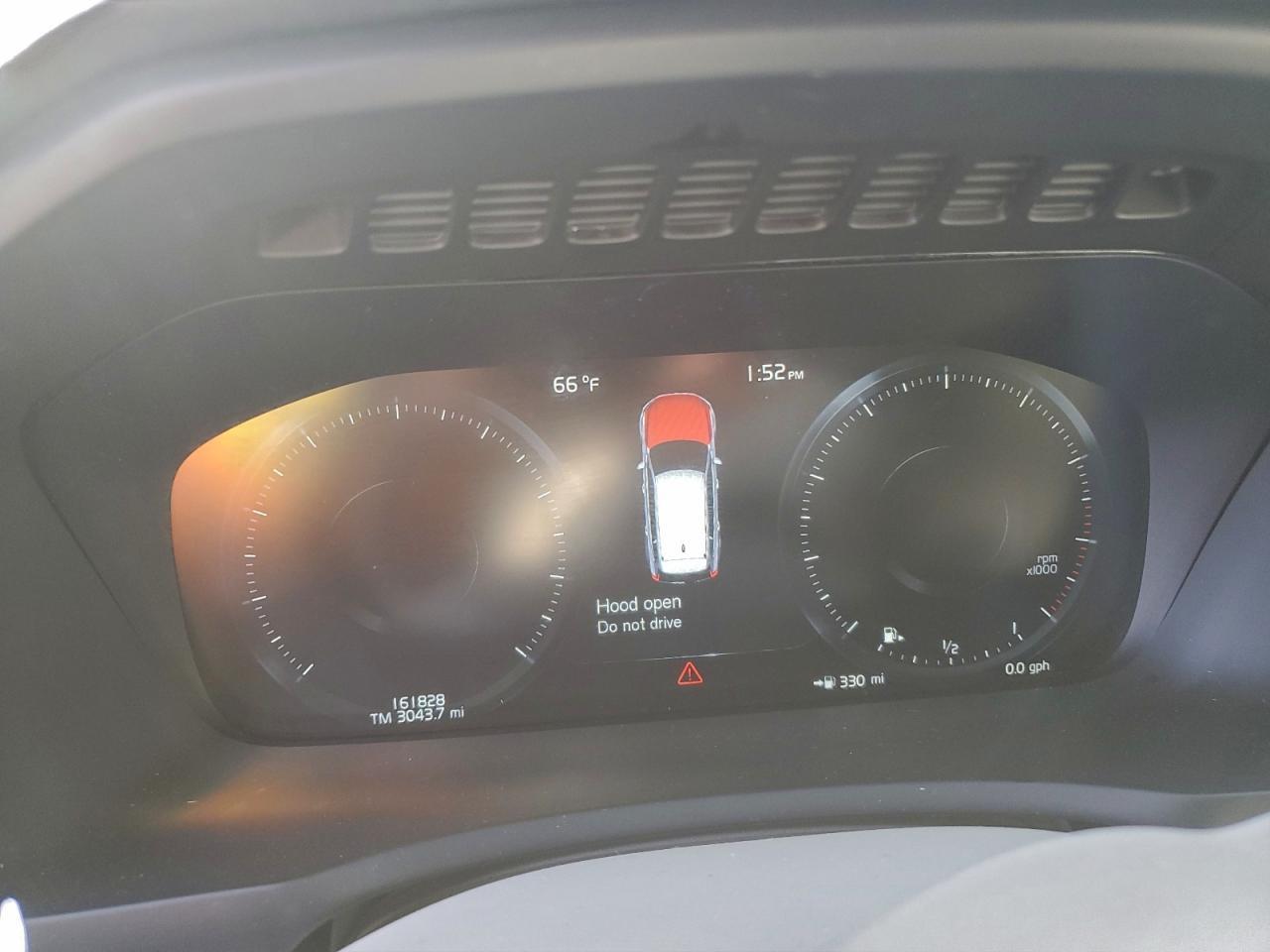 2018 VOLVO XC90