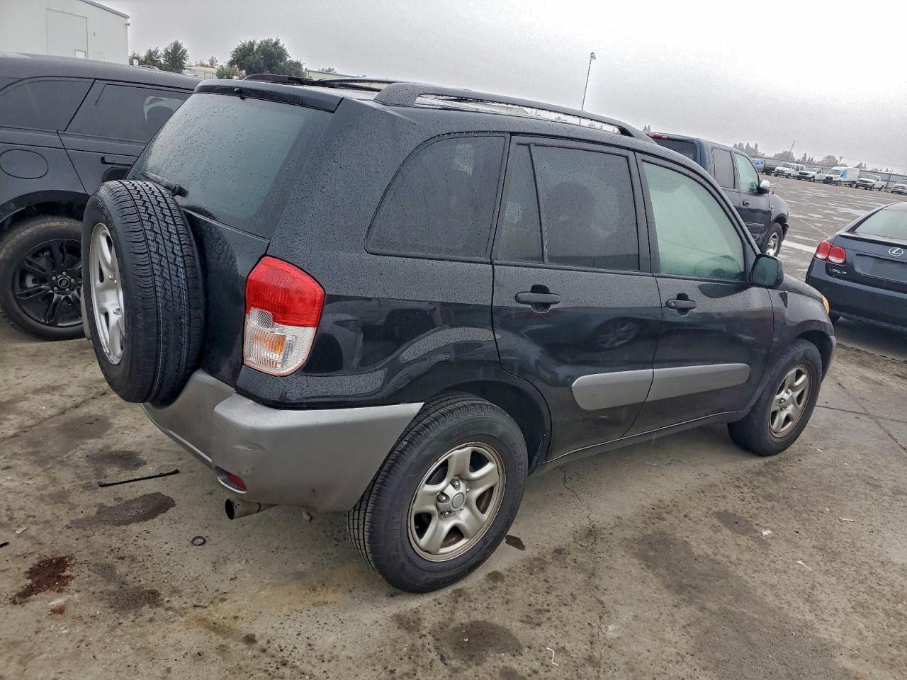 2003 TOYOTA RAV4