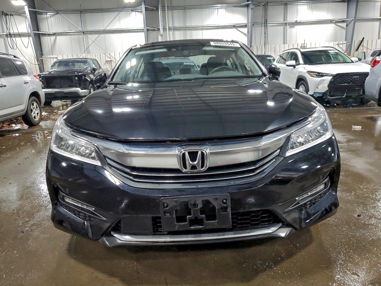 2017 HONDA ACCORD