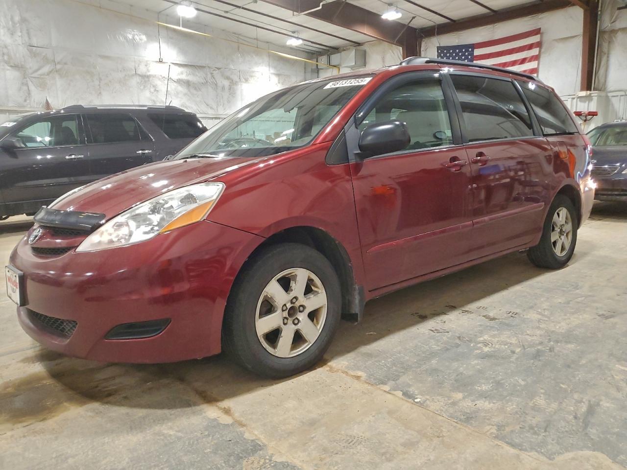 2008 TOYOTA SIENNA
