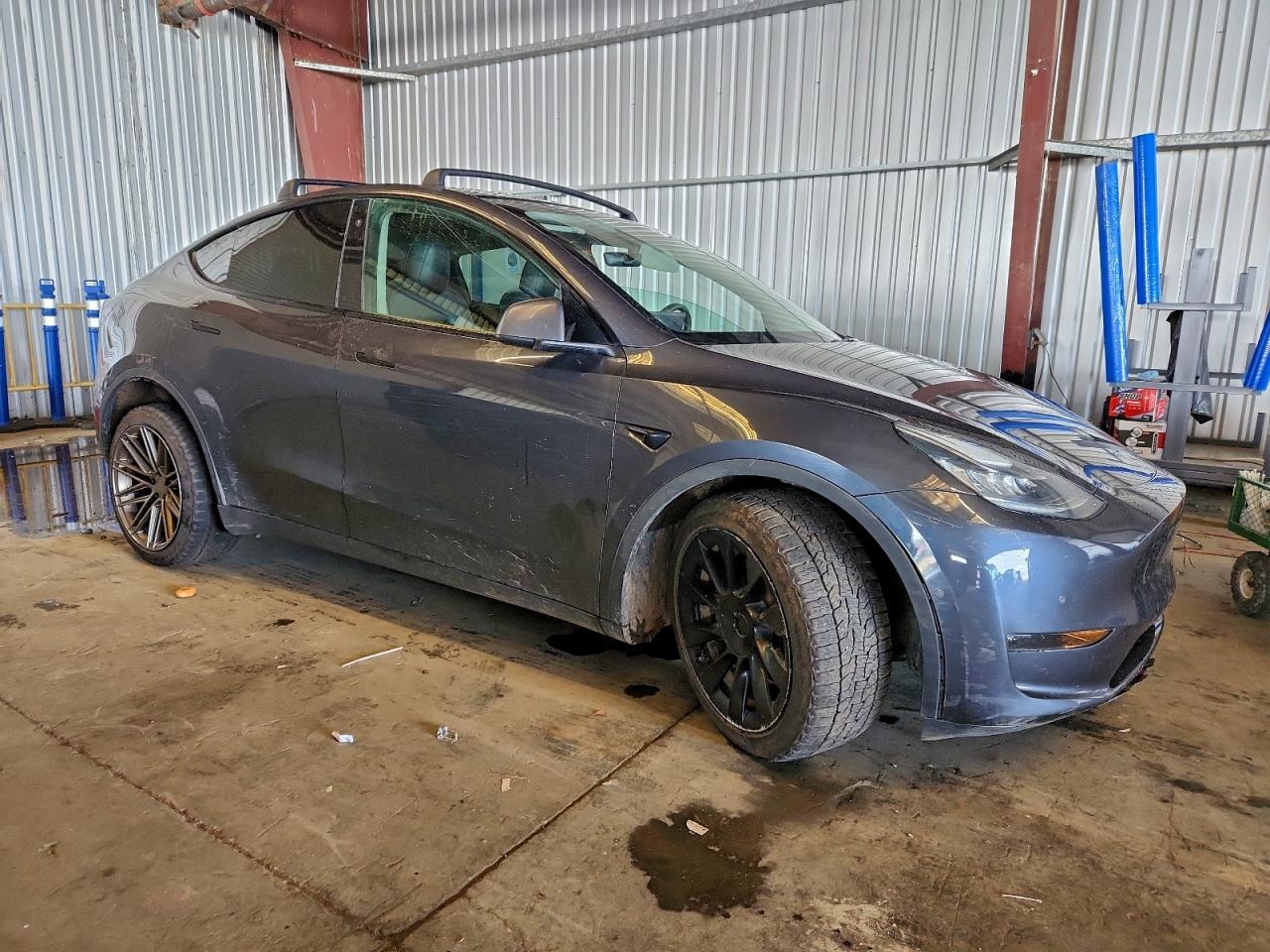 2021 TESLA MODEL Y