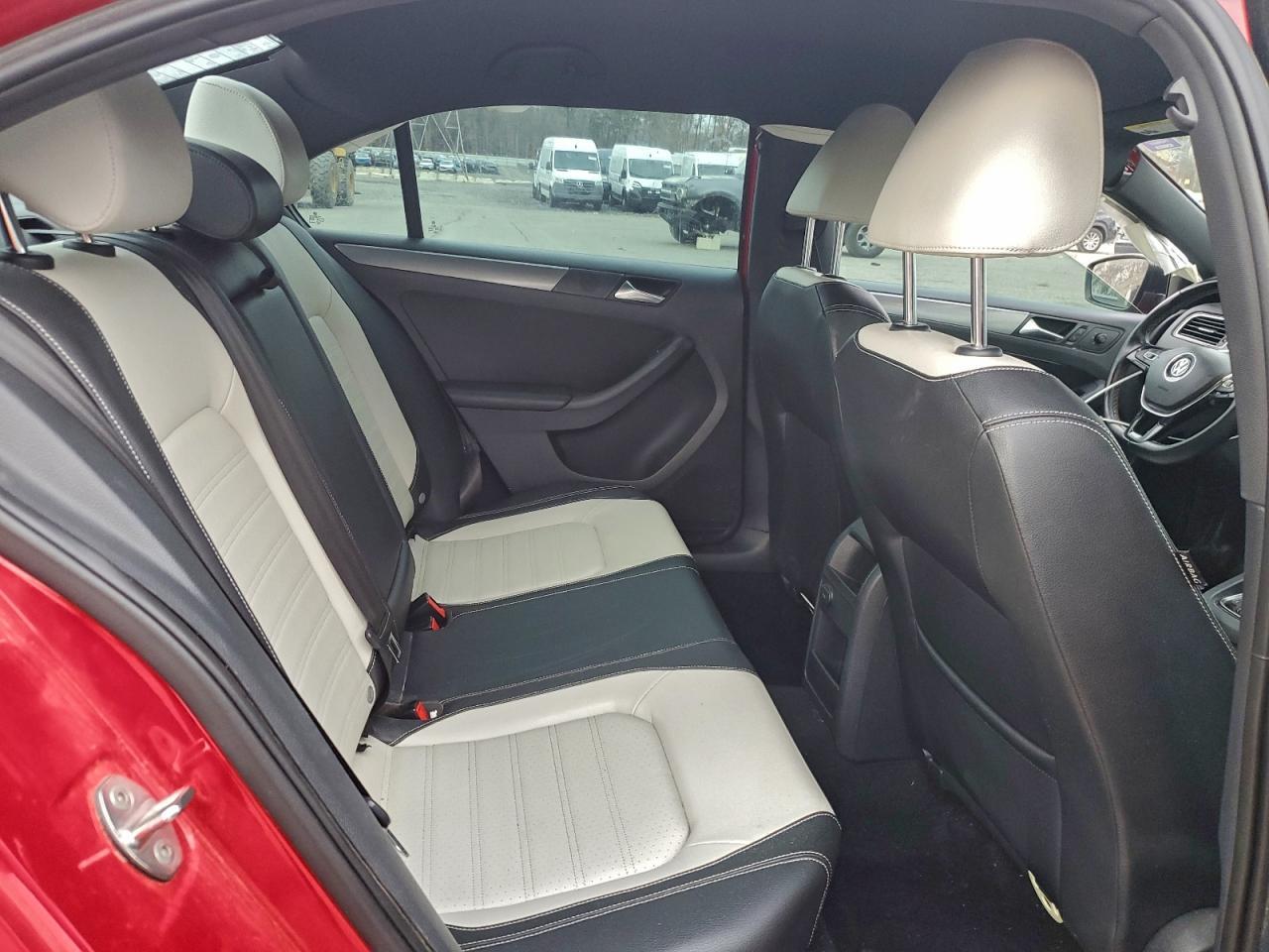 2016 VOLKSWAGEN JETTA