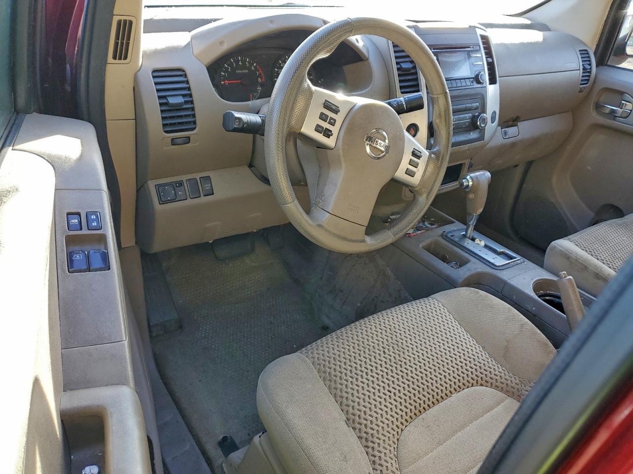 2014 NISSAN Frontier