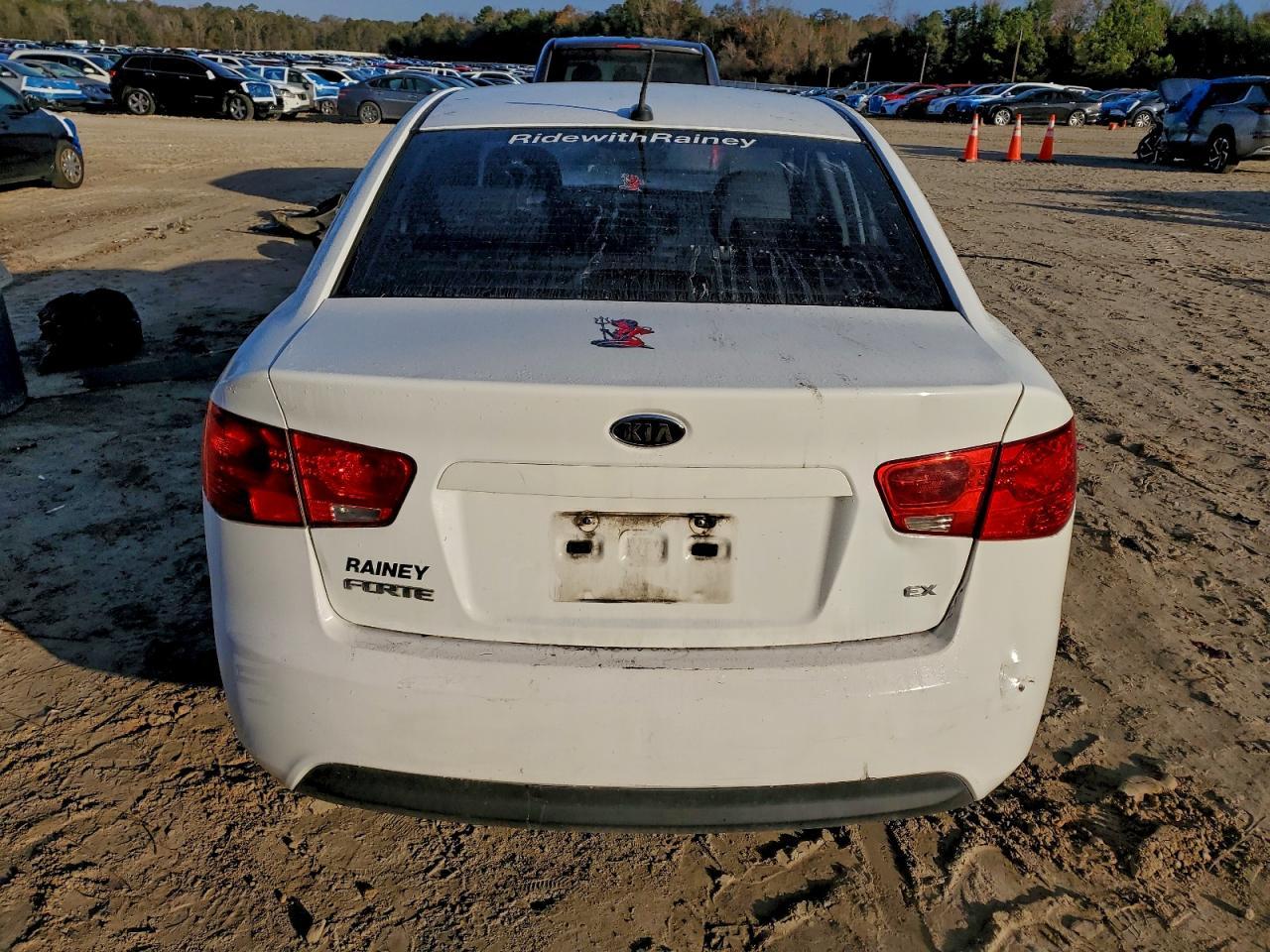 2010 KIA FORTE