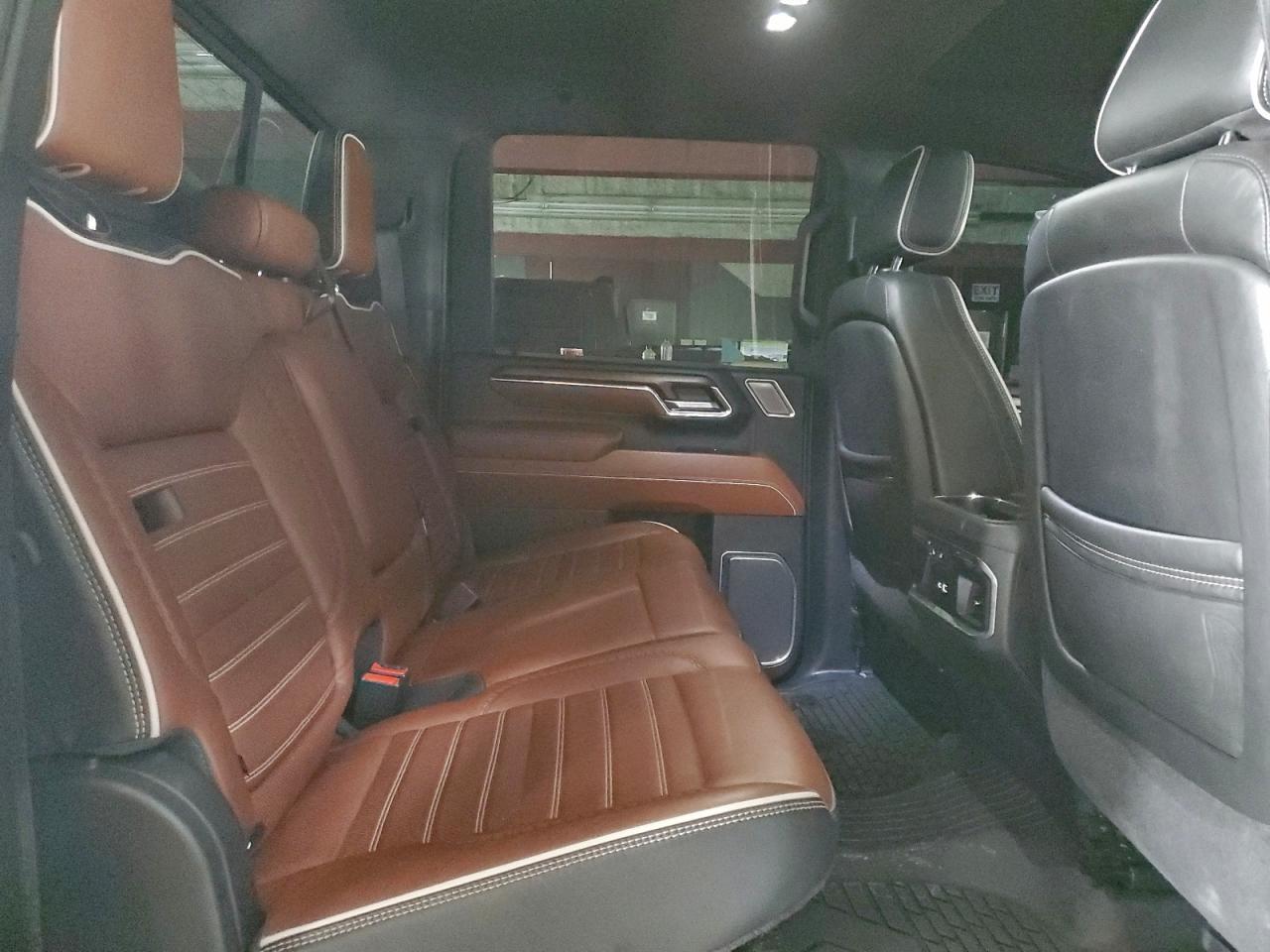 2024 GMC Sierra