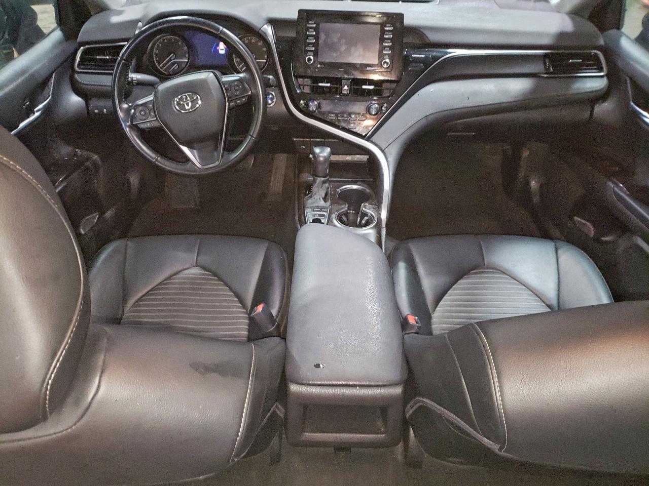 2022 TOYOTA CAMRY