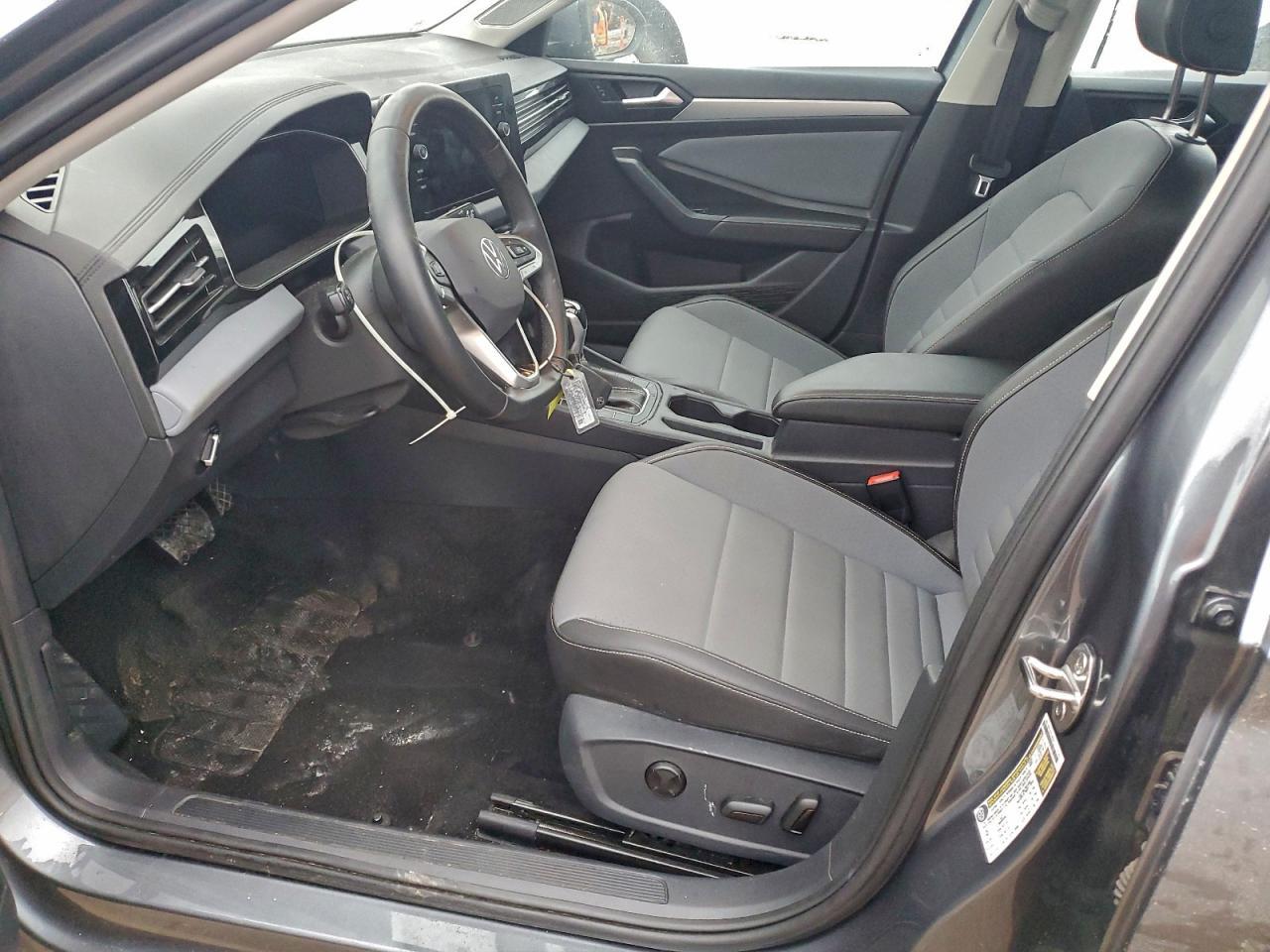 2025 VOLKSWAGEN JETTA