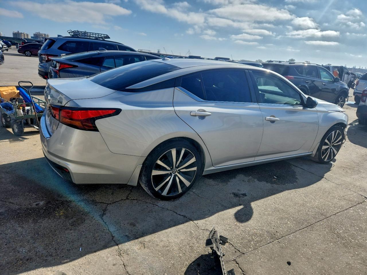 2021 NISSAN ALTIMA