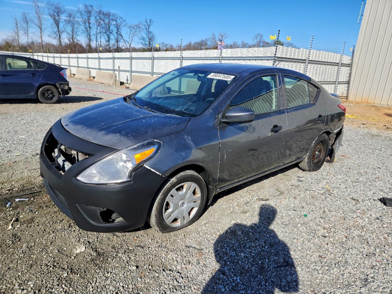 2019 NISSAN VERSA