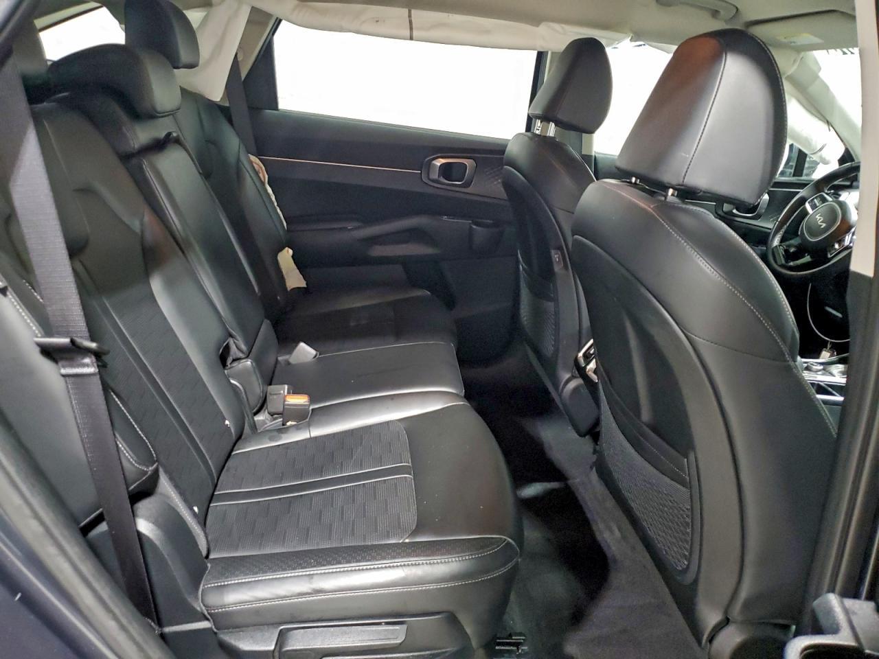 2024 KIA SORENTO